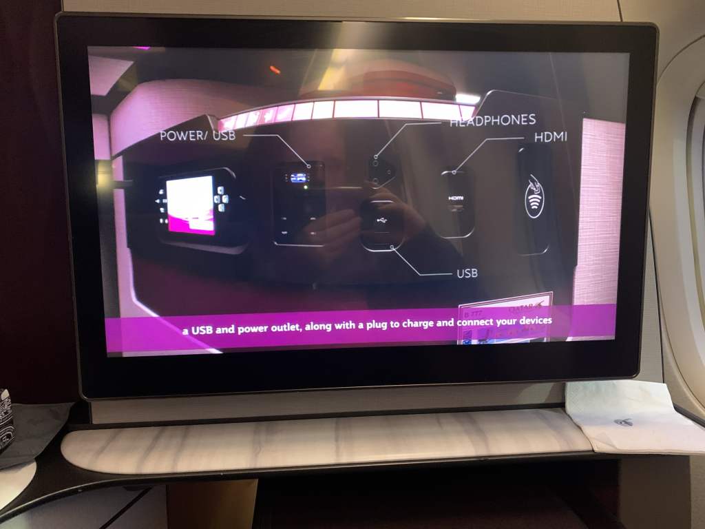 Neil Scrivener reviews Qatar Airways QR6 on a flight from London Heathrow to Doha (LHR to DOH) in Q Suite, on the Boeing 777-300.